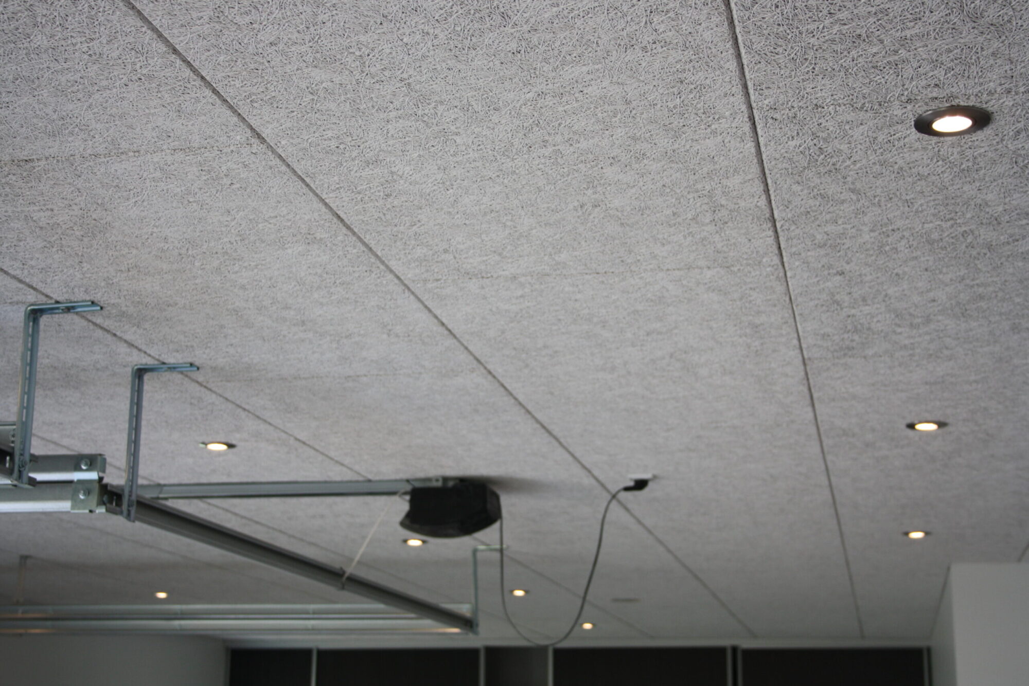 Laine de bois Multifin White 600×1200 mm